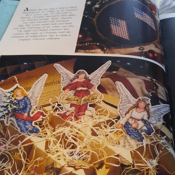 O CHRISTMAS TREE HARDBACK  BOOK. - Picture 15 of 16